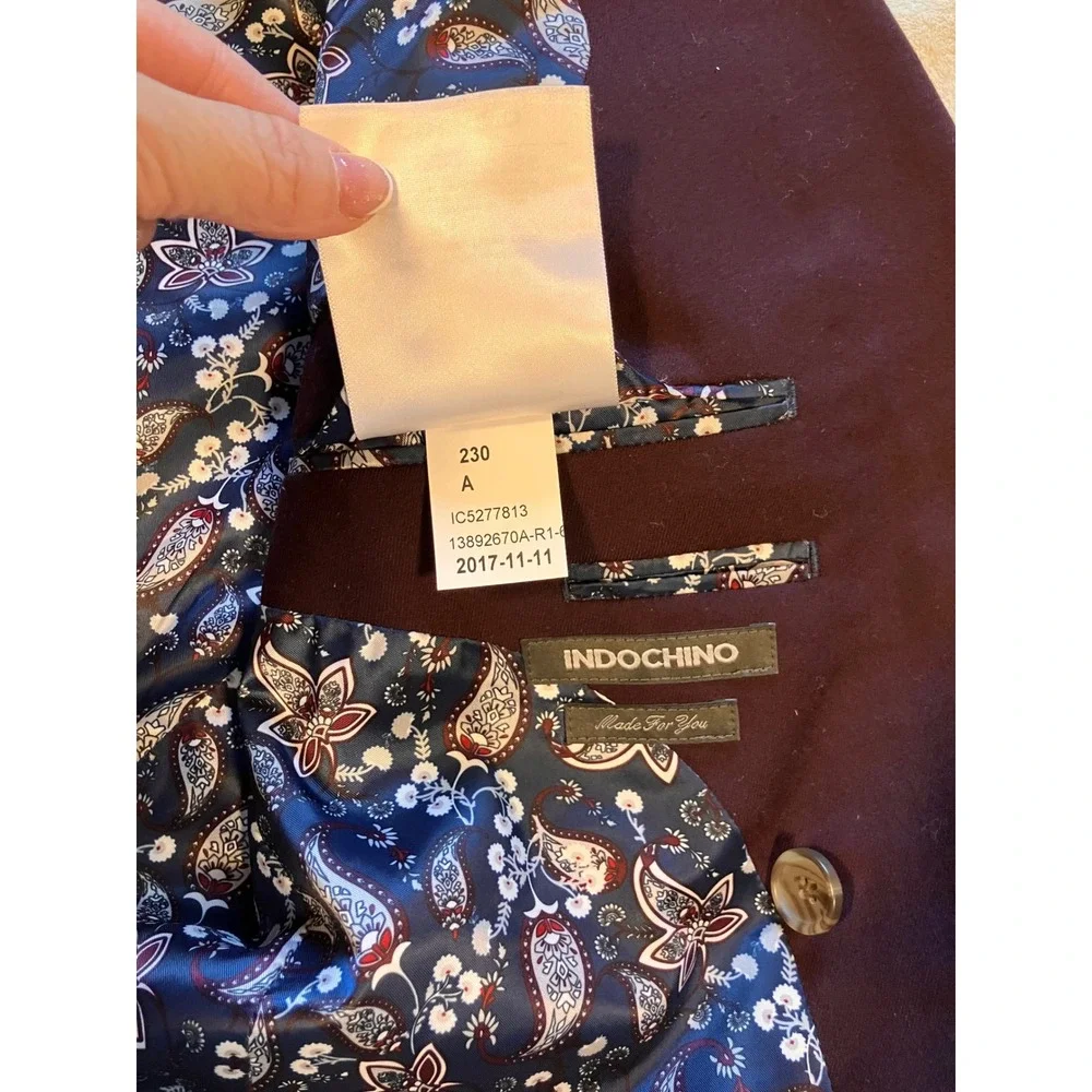 Indochino Double Breasted Blazer Mens 38 Burgundy Paisley Lining Peak Lapel